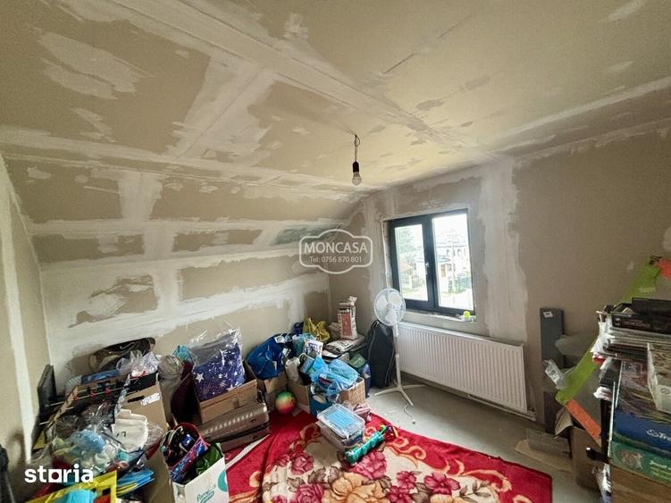 Casă cu 5 camere cu Teren 960 Mp în Central