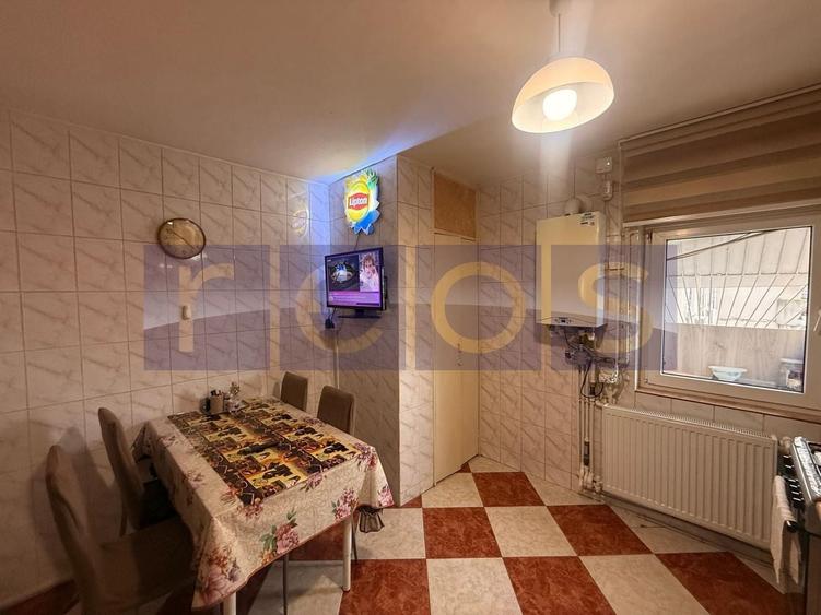 Apartament cu 4 camere în Vitan Mall