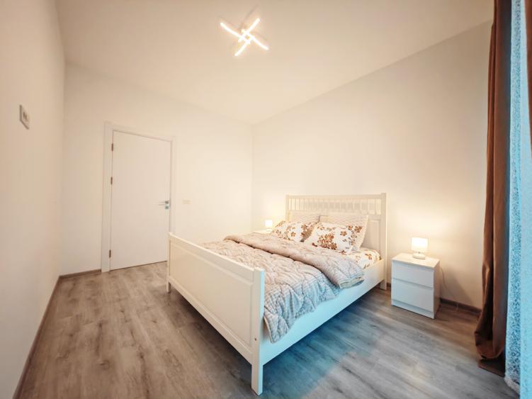 Apartament cu 2 camere decomandat, mobilat în Splaiul Unirii