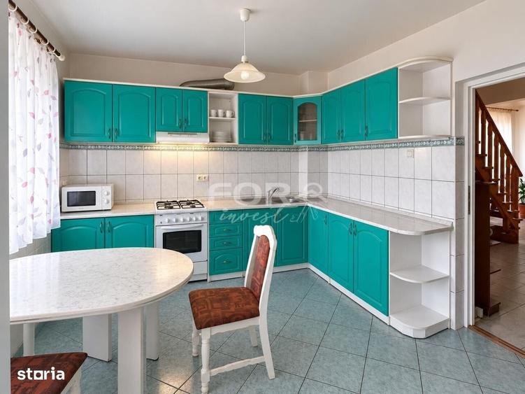 Casă cu 4 camere cu Teren 1014 Mp în Central