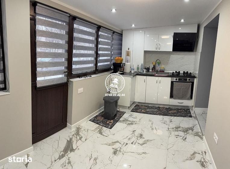 Apartament cu 3 camere decomandat în Frumoasa