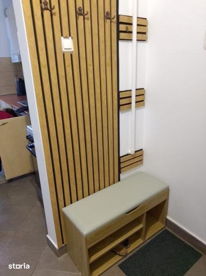 Apartament cu 2 camere decomandat în Exterior Vest