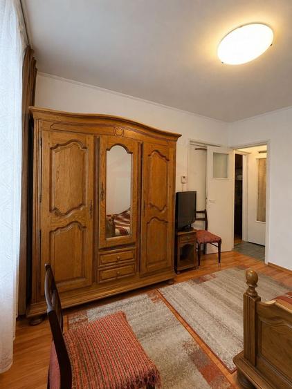 Apartament cu 2 camere semidecomandat, mobilat în Țiglina 2
