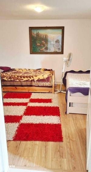Inchiriez Casuta in curte cu 2 camere