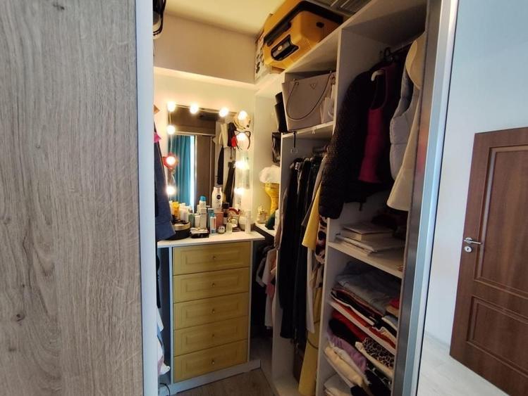Apartament cu 3 camere decomandat, mobilat în Albert