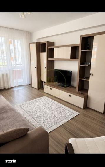 Apartament cu 2 camere în Tractorul