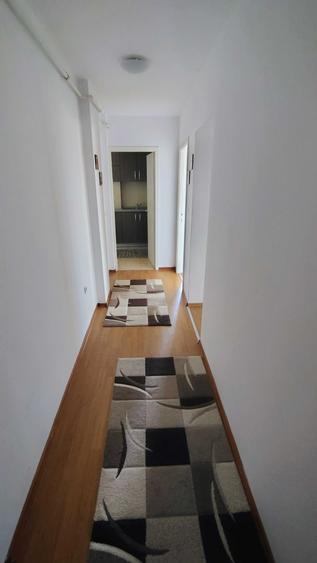 Apartament cu 2 camere decomandat în Ștrand
