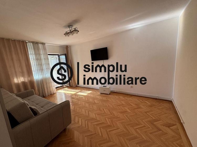 Apartament cu 3 camere decomandat în 1 Mai