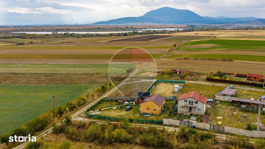 Casă cu 4 camere cu Teren 938 Mp în Hălchiu