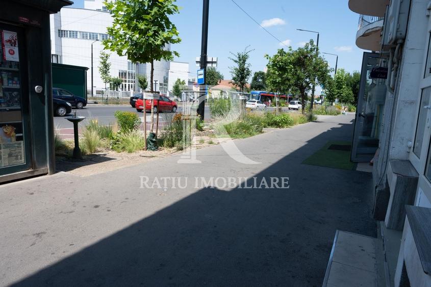Spațiu comercial, de 80 mp, în Decebal