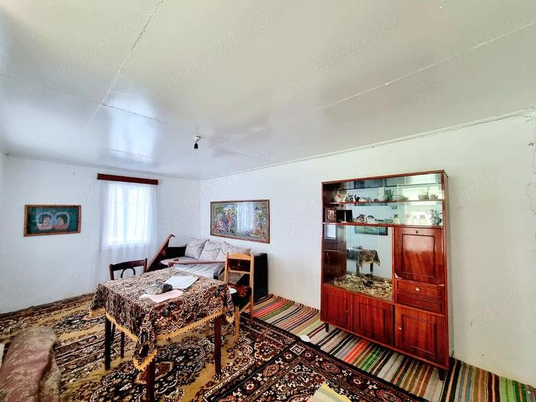Casă cu 3 camere cu Teren 2068 Mp în Fundeni