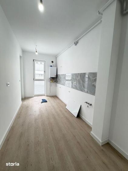 Apartament cu 2 camere decomandat în Est