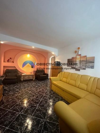 Apartament cu 2 camere semidecomandat în Dărmănești
