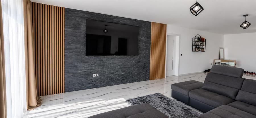 Casă individuală cu 4 camere cu Teren 750 Mp în Tărlungeni