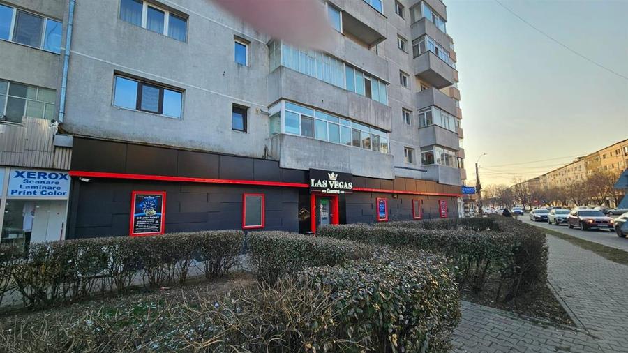 Spațiu comercial, de 223 mp, în Central