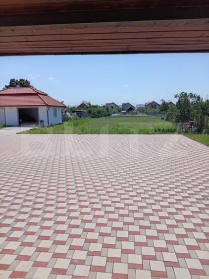 Casă cu 2 camere cu Teren 120 Mp în Central