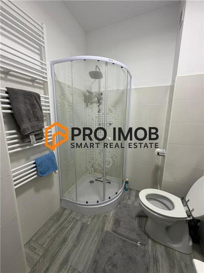 Casă individuală cu 4 camere cu Canalizare în Golești