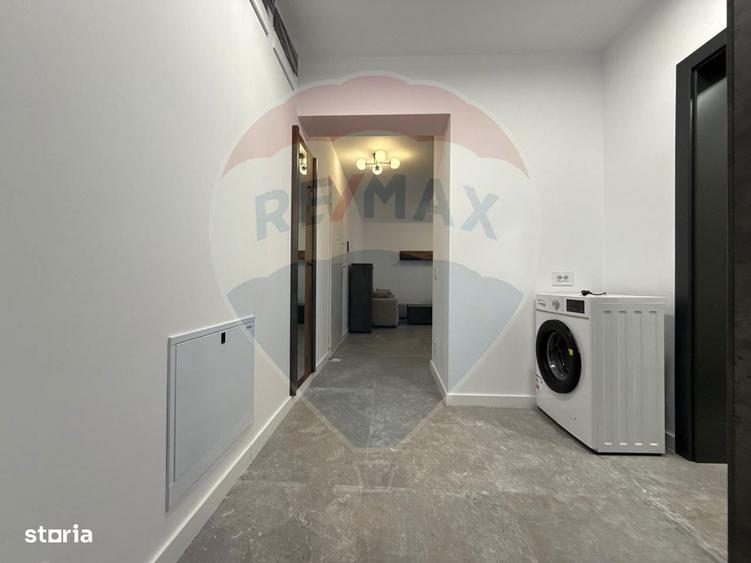 Apartament cu 2 camere, mobilat în Tei