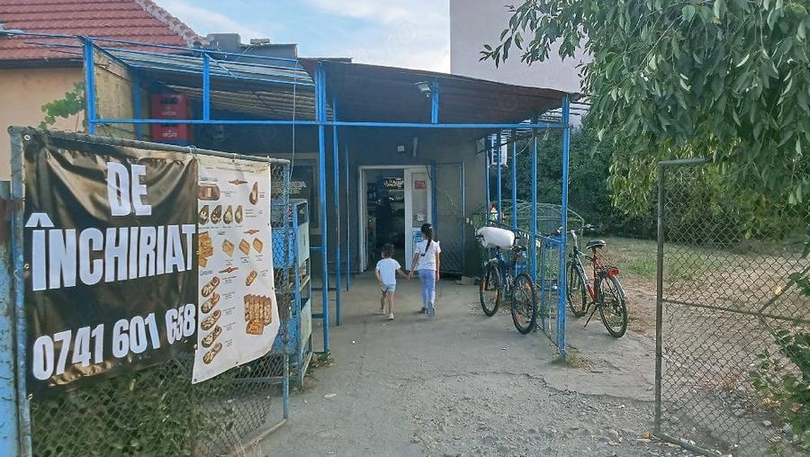 Spațiu comercial, de 60 mp, în Teiu
