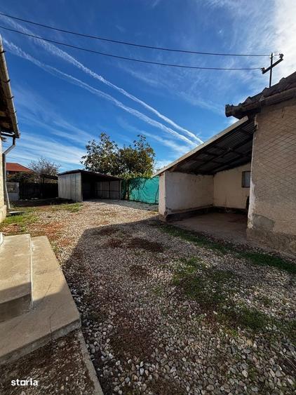 Casă cu 3 camere în Central