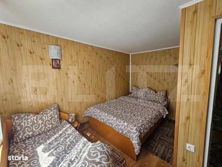 Casă cu 4 camere în Tău
