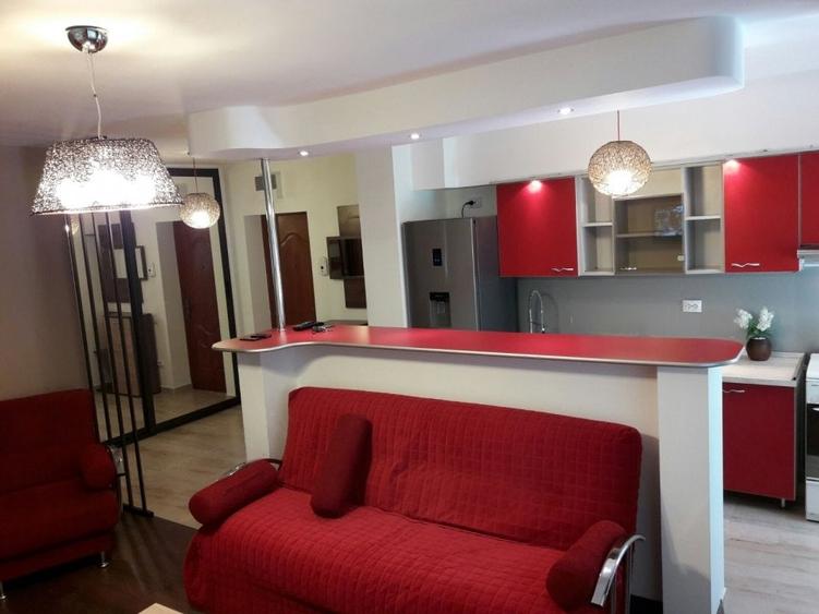 Garsonieră decomandată în Baba Novac