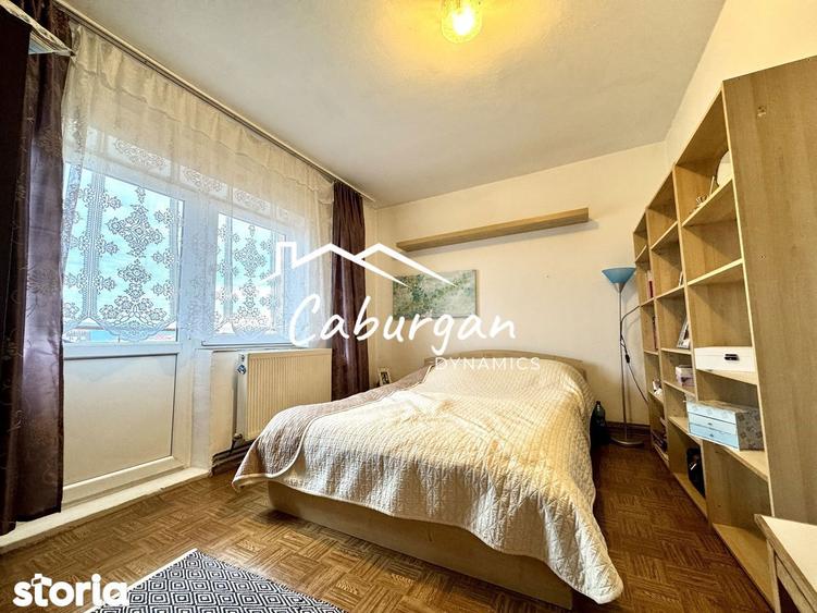 Apartament cu 3 camere decomandat, mobilat în Terezian