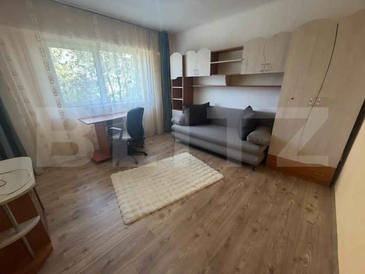 Garsonieră de închiriat — Rogerius, str. Traian Lalescu - 1