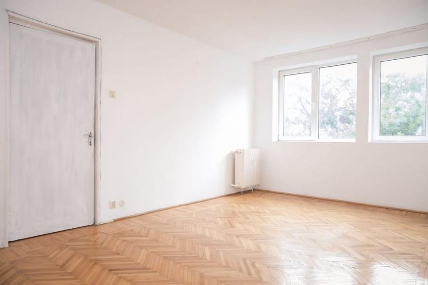 Apartament cu 2 camere semidecomandat în Titan