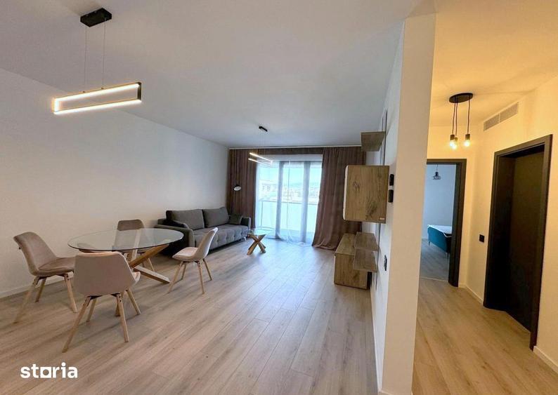 Apartament cu 2 camere semidecomandat, mobilat în Central