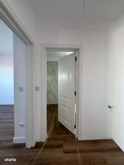 Apartament cu 3 camere decomandat în Carpați 2