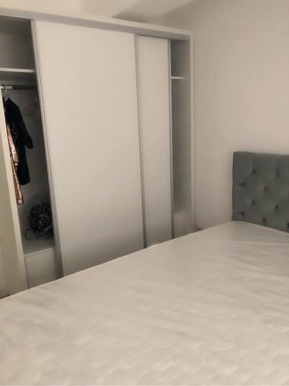 Apartament cu 3 camere decomandat în Ștefan cel Mare