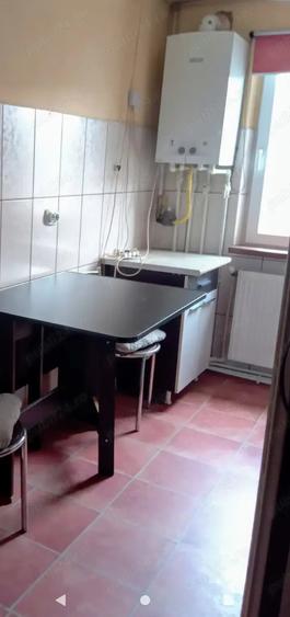 Apartament cu 2 camere semidecomandat în Micro 15