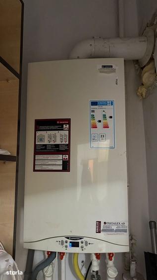 Apartament cu 3 camere în Victoriei