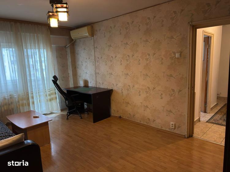Apartament cu 2 camere nedecomandat în Universitate