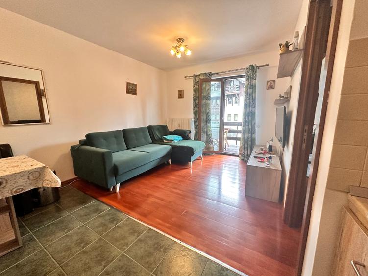 Apartament cu 2 camere semidecomandat în Furnica