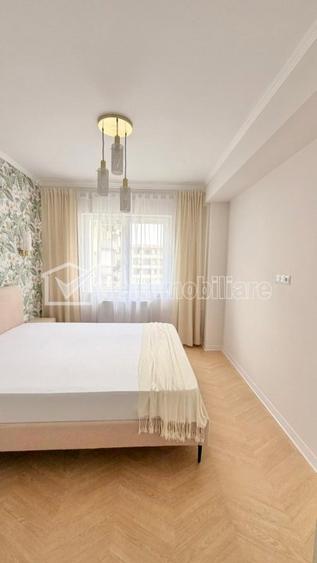 Apartament cu 3 camere semidecomandat, mobilat în Florești