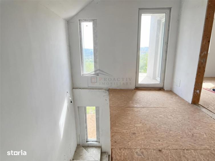 Casă cu 4 camere în Paltin
