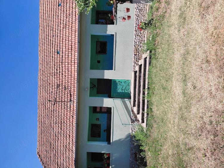 Casă cu 3 camere cu Teren 2224 Mp în Borș