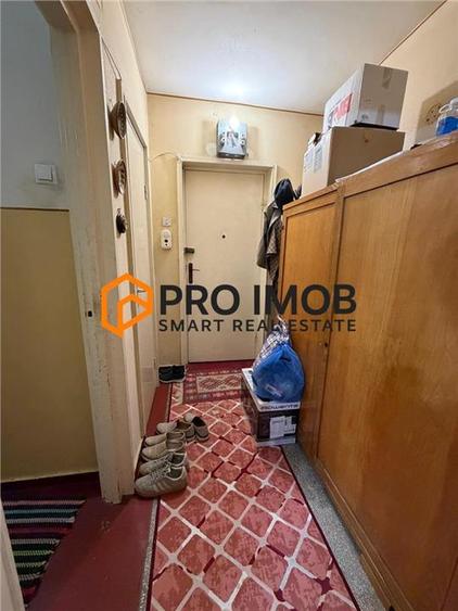 Apartament cu 2 camere semidecomandat în Gară