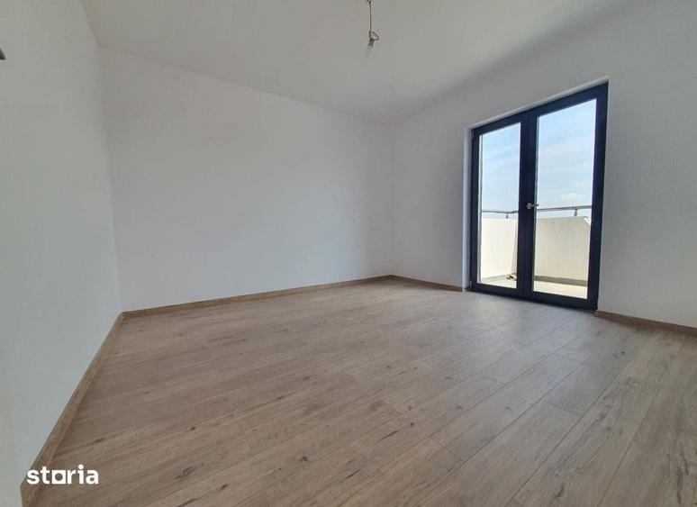 Casă cu 3 camere cu Teren 400 Mp în Cug