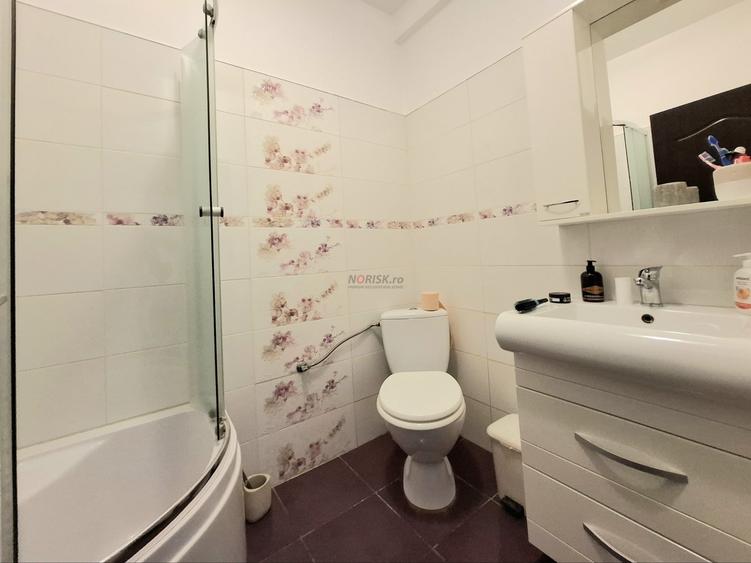 Casă individuală cu 5 camere cu Teren 550 Mp în Corbeanca