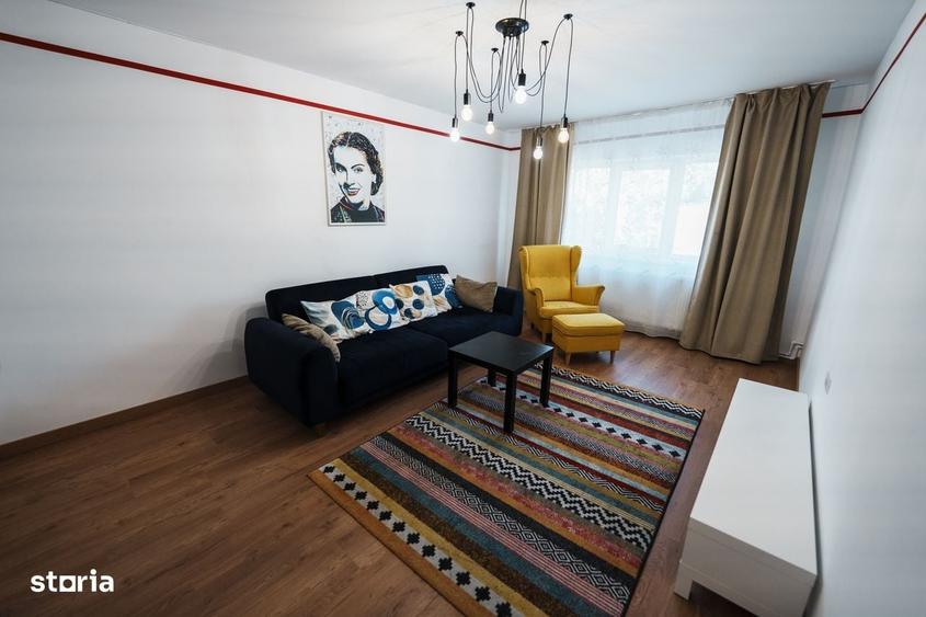 Apartament cu 3 camere decomandat în 1 Mai