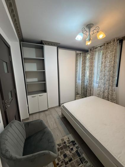 Apartament cu 3 camere semidecomandat, mobilat în Teiul Doamnei