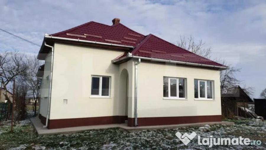 Casa de vanzare cu 3 camere, 2050 mp, zona Tatarasti - 12