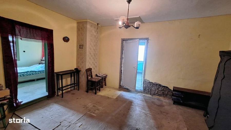 Casă cu 4 camere cu Teren 117 Mp în Tufești