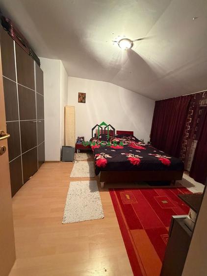 Apartament cu 3 camere decomandat, mobilat în Ostroveni