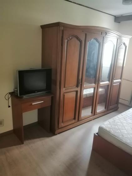 Apartament cu 3 camere circular în Colentina