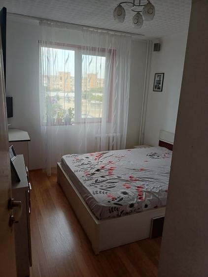 Apartament semidecomandat în Lujerului