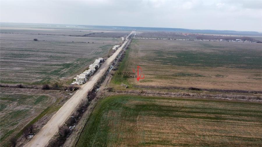 Teren Construcții intravilan de 12848 mp, în Central